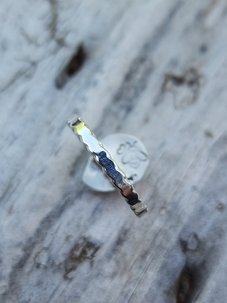 White Buffalo Ring Size 8.5