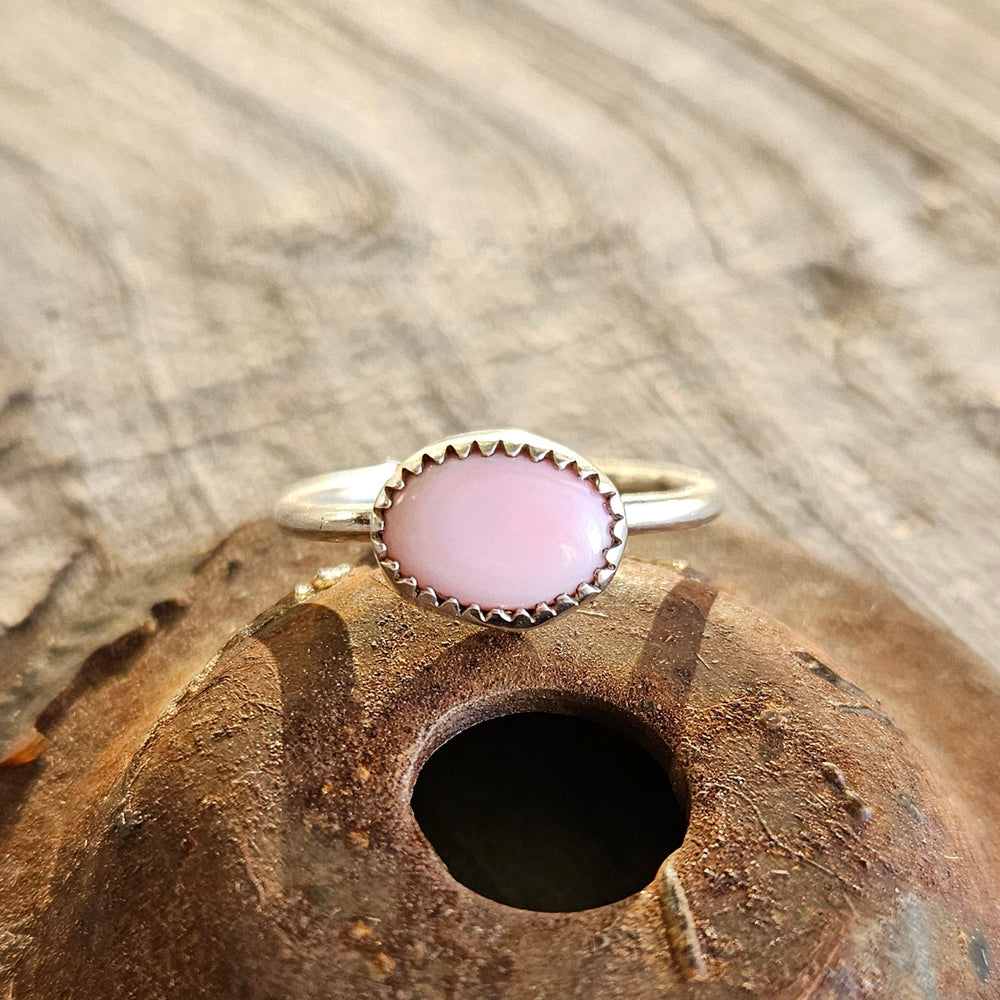 Dainty Pink Conch Ring Size 7.5