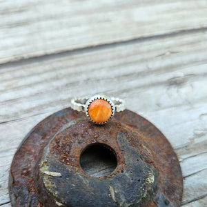 Spiny Oyster Dainty Ring Size 5.5