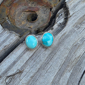 Fox Studs